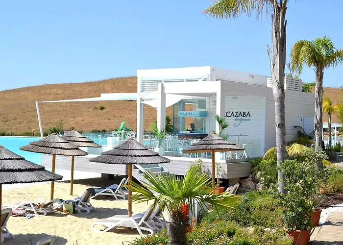 Al4-2011 - - Alcazaba Lagoon Apartment