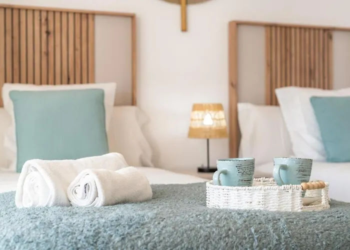 Al4-2011 - - Alcazaba Lagoon