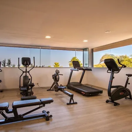 Al4-2011 - - Alcazaba Lagoon Estepona