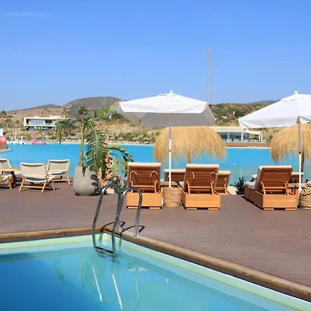 Al4-2011 - - Alcazaba Lagoon