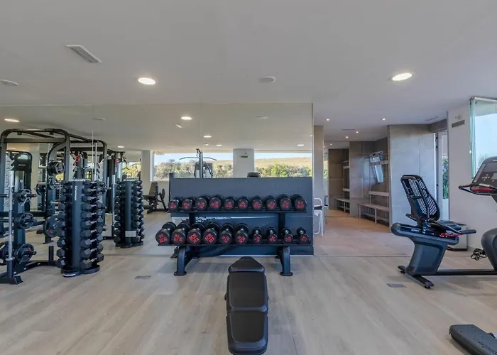 Al4-2011 - - Alcazaba Lagoon * Estepona