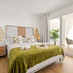 Al4-2011 - - Alcazaba Lagoon Apartment Estepona