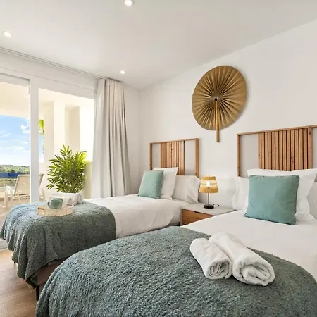 Al4-2011 - - Alcazaba Lagoon *