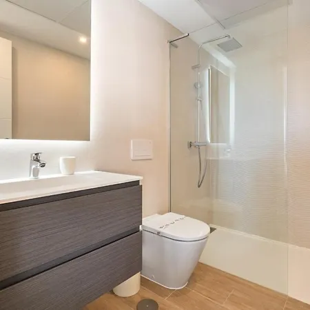 Al4-2011 - - Alcazaba Lagoon