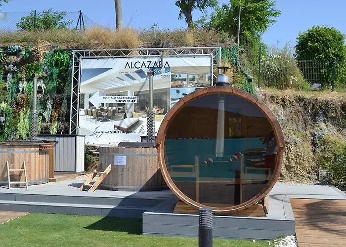 Al4-2011 - - Alcazaba Lagoon إِستيبونا