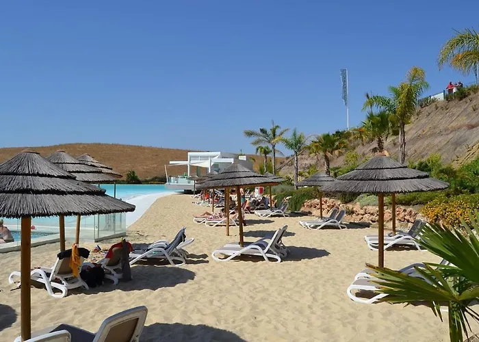 Al4-2011 - - Alcazaba Lagoon شقة *